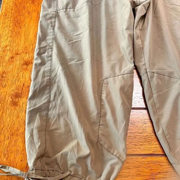 EUC Tan Marmot Cargo Walking Shorts Size Small #SUM6 - Picture 2 of 11